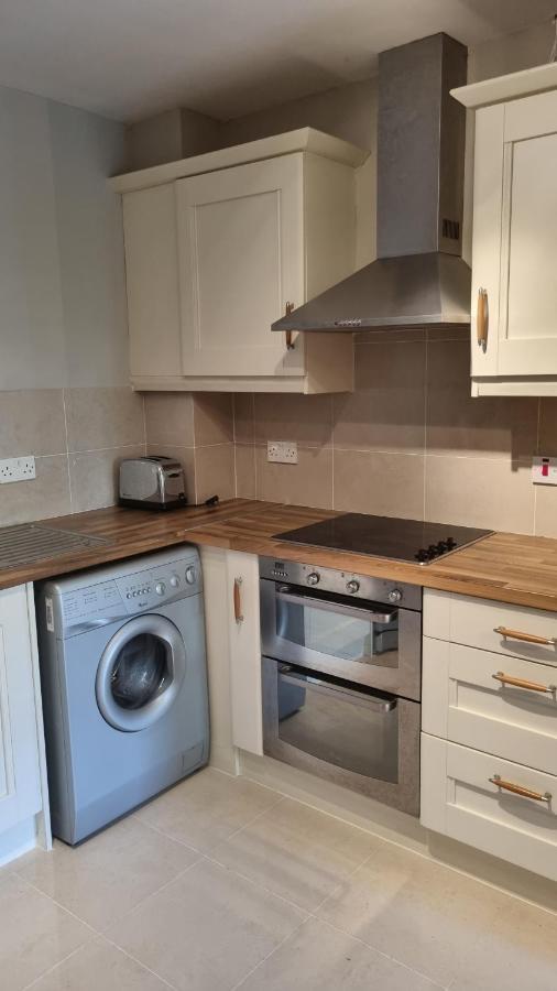 2 Bedroomed Ground Floor Apartment Kenmare Exterior foto